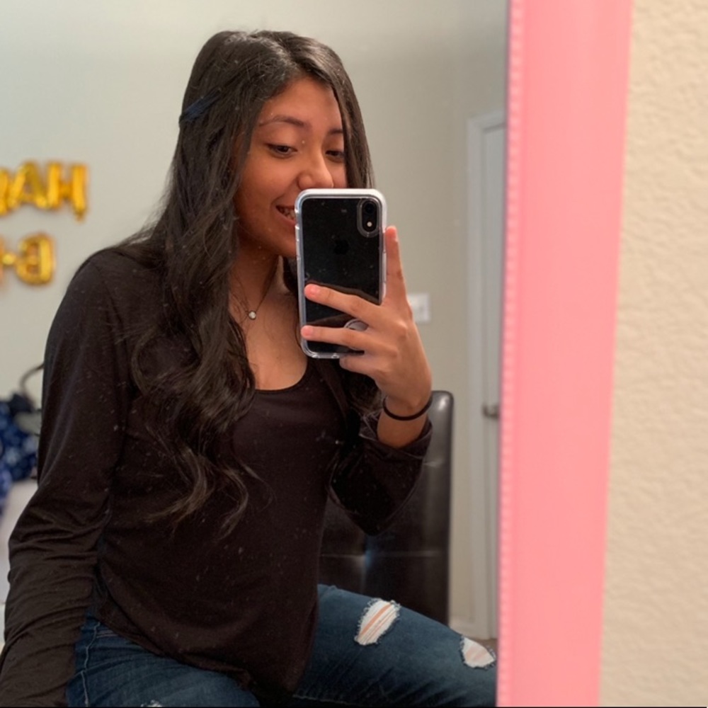 Meet your Posher, Arianna